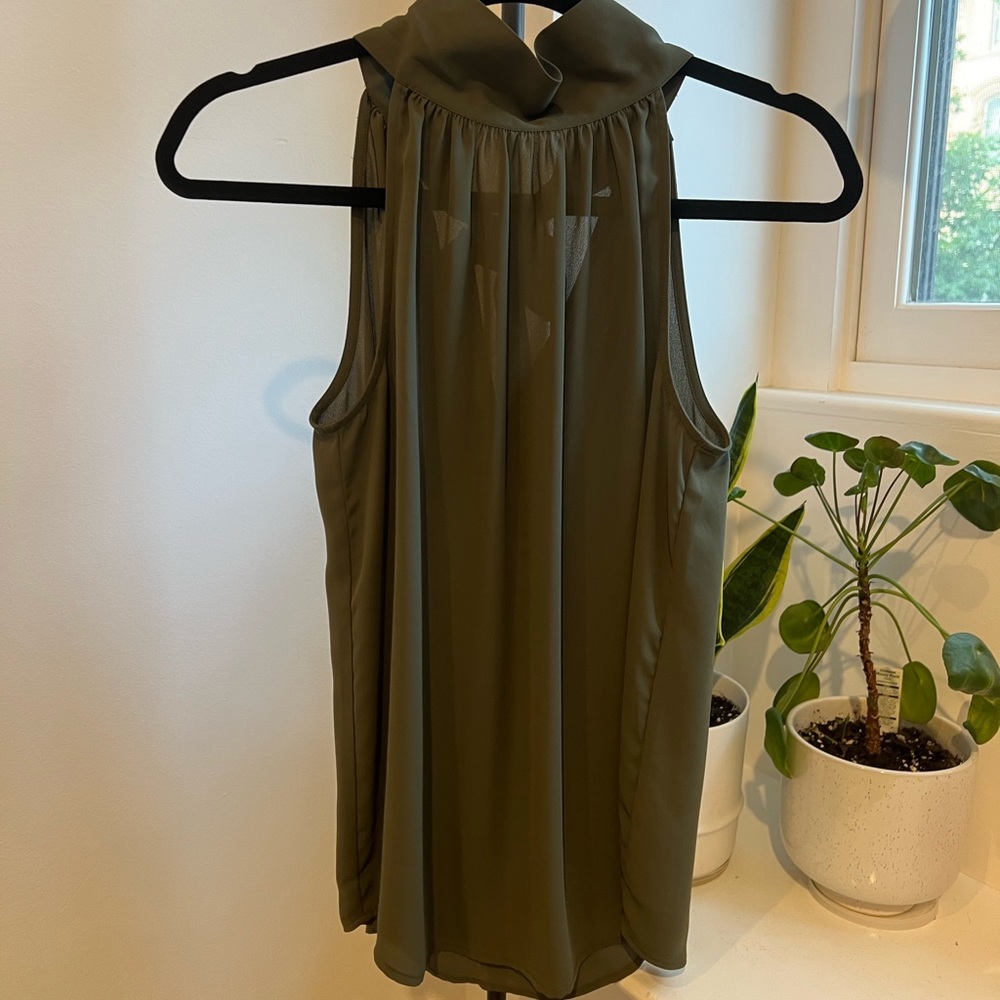 J Crew Halter Top with Tie Back Size 0 Olive Green